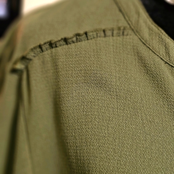 New Direction Blouse - Picture 4 of 10